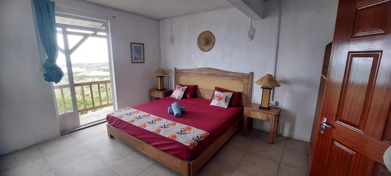 Chez Laineda Le Bijou Mourouk Rodrigues Bed and Breakfast Port South East Exteriör bild