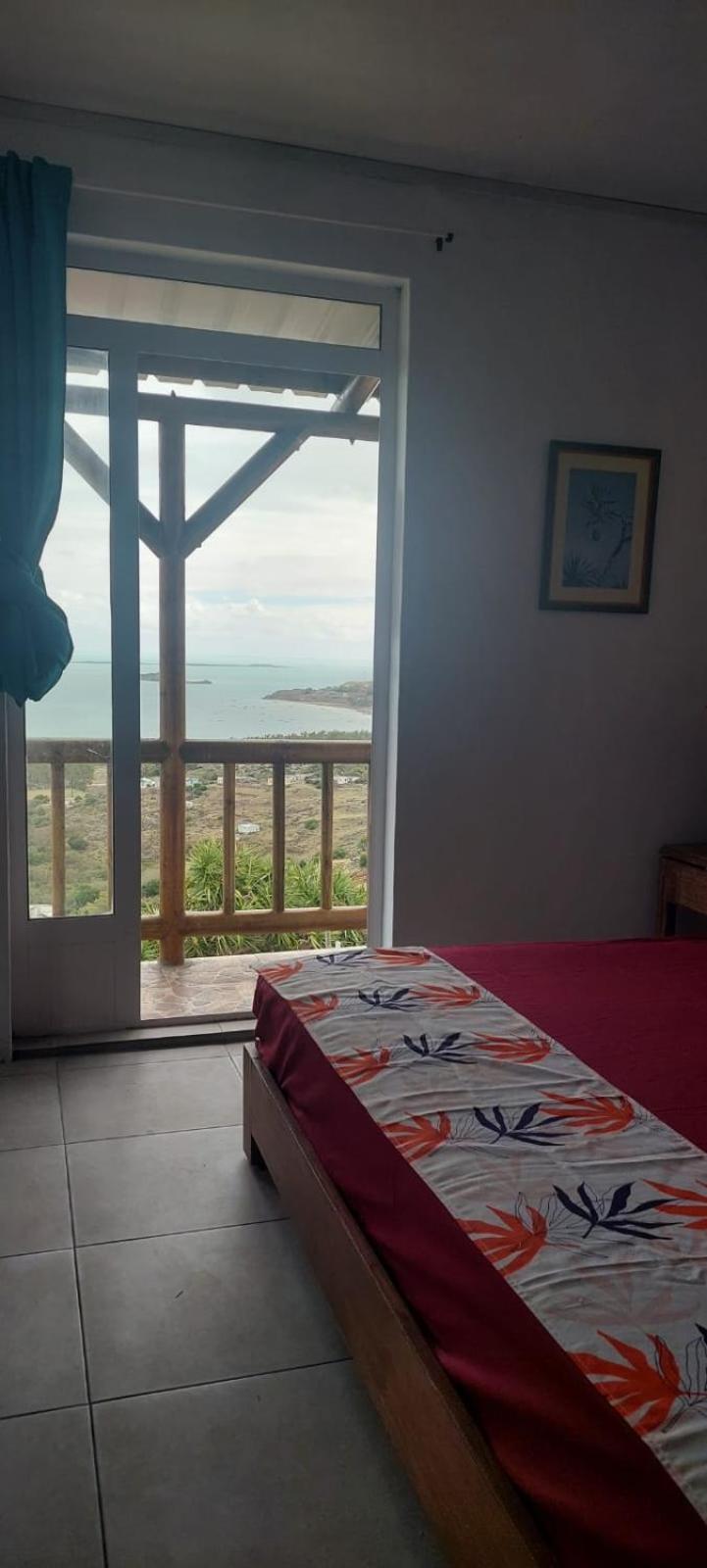 Chez Laineda Le Bijou Mourouk Rodrigues Bed and Breakfast Port South East Exteriör bild